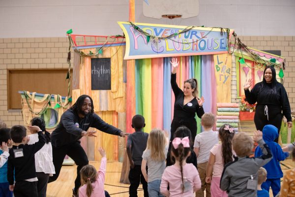 Des Moines Playhouse Workshops at Preschool Promote Literacy